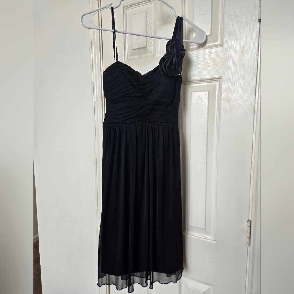 Black One-Shoulder Mini Dress